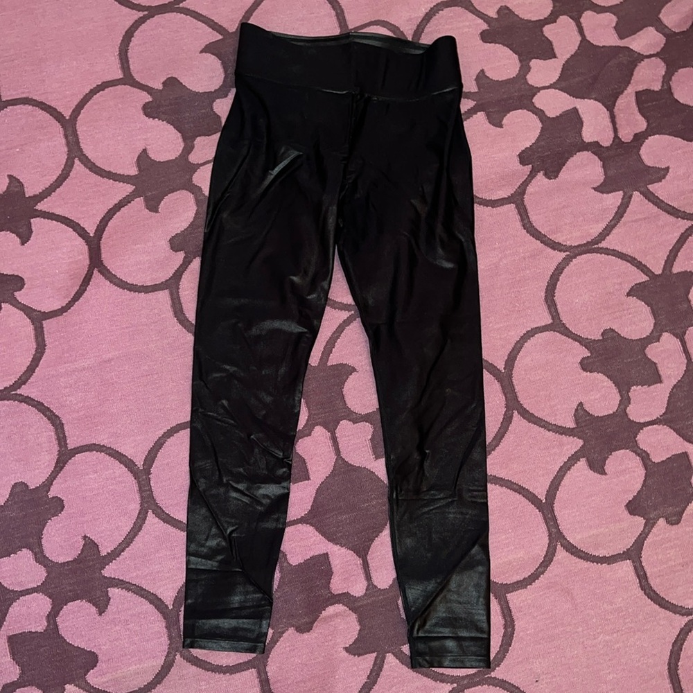 CARBON38 Legging in Takara Shine NWOT L